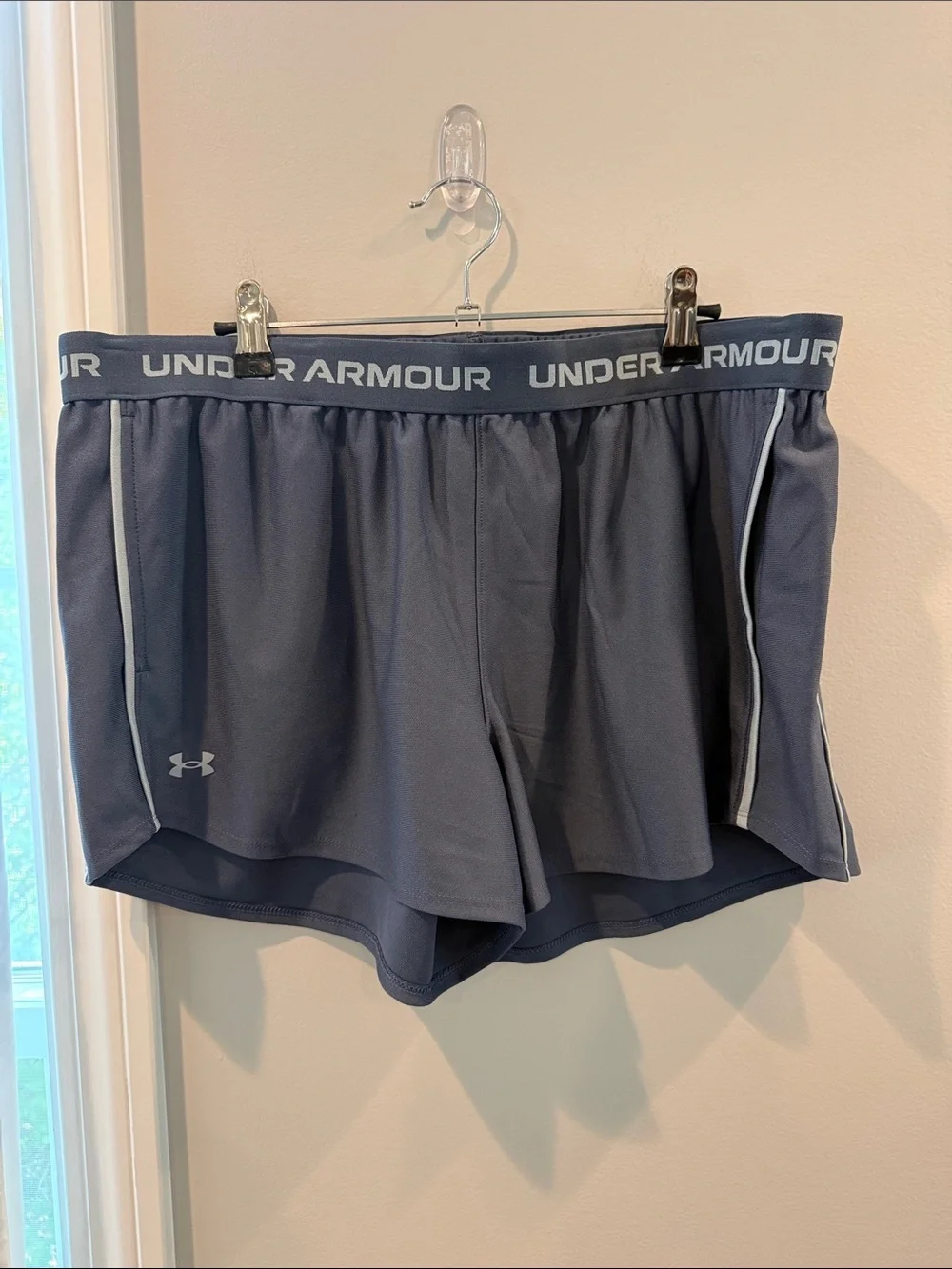 Under Armour Women's gray xl Athletic Shorts with White Trim